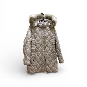 Women's Quilted Coat with Faux Fur Hood